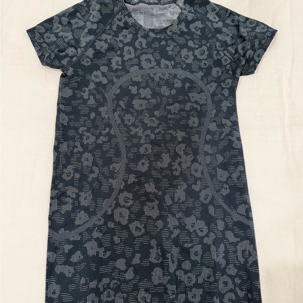 lululemon athletica Navy Floral-Print Short Sleeve Top